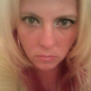 Meet your Posher, Virginia